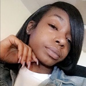 Meet your Posher, Zenobia